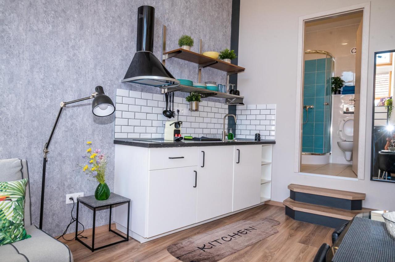 Palms Apartments Будапеща Екстериор снимка